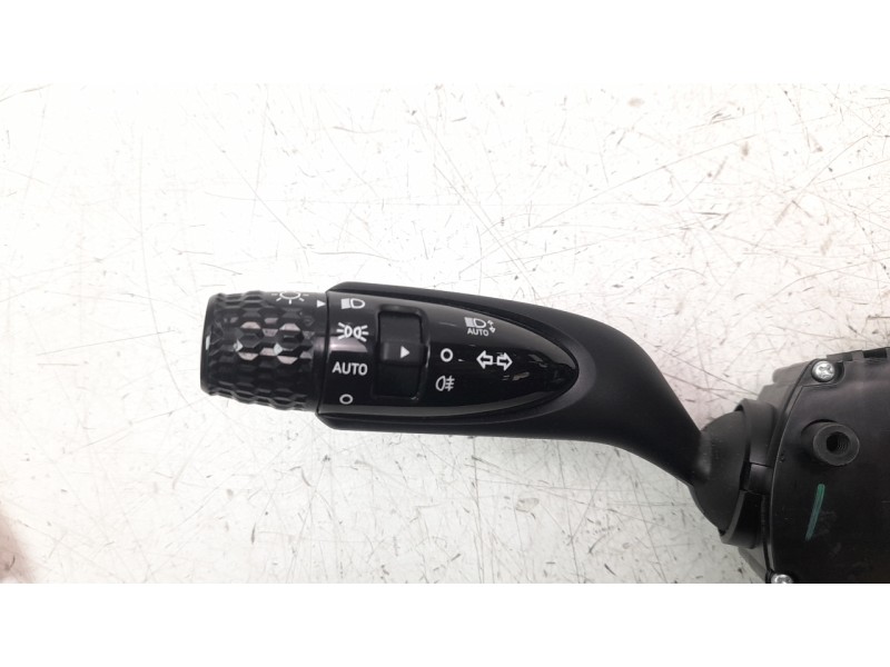 Recambio de mando multifuncion para hyundai tucson (nx) maxx 2wd referencia OEM IAM 934C5N9840  