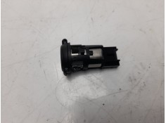 Recambio de cenicero para citroen c3 elle referencia OEM IAM 9801850877   2