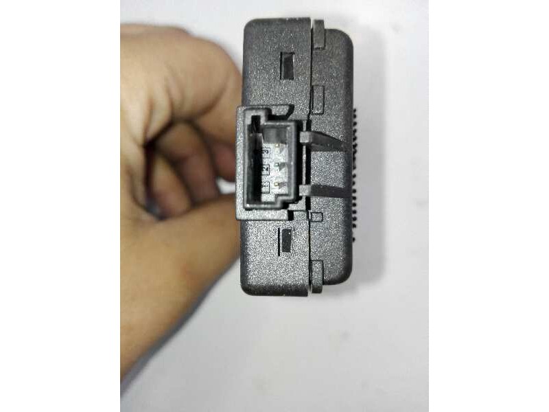 Recambio de antena para land rover freelander (lr2) 2.2 td4 cat referencia OEM IAM 6G9T15K602AC 5WK49091G 
