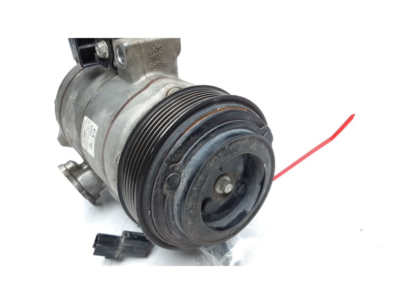 Recambio de compresor aire acondicionado para mazda 3 lim. () 2.2 turbodiesel cat referencia OEM IAM F500JUBCA08  
