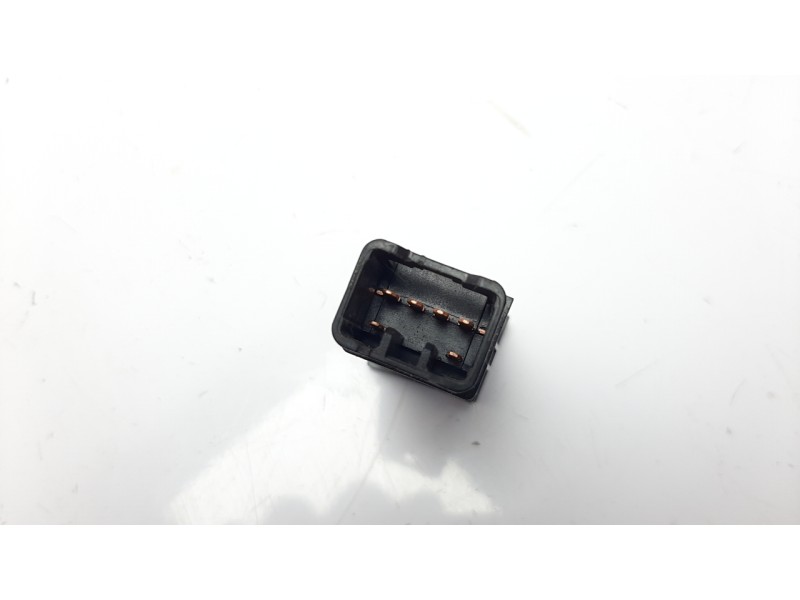 Recambio de interruptor para hyundai ix20 gls comfort blue referencia OEM IAM 933901K000EQ  