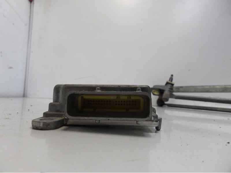 Recambio de centralita airbag para daewoo tacuma sx referencia OEM IAM 96282803 96287495 