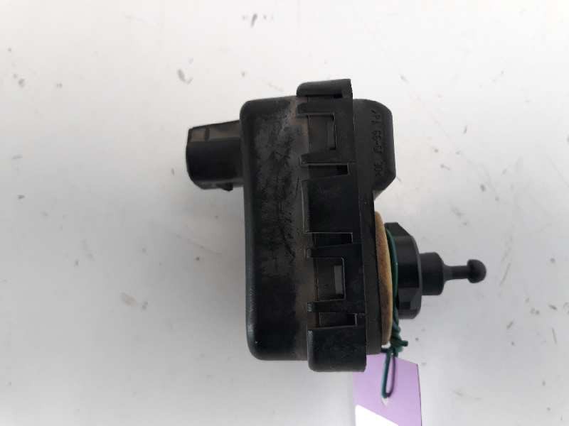 Recambio de motor regulacion faros para opel zafira a referencia OEM IAM   