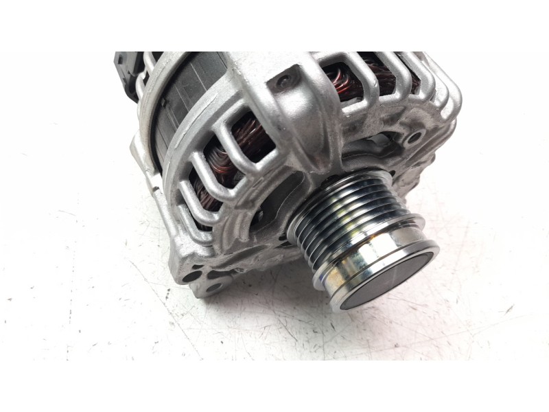 Recambio de alternador para seat ateca (khp) fr referencia OEM IAM 05E903027A  