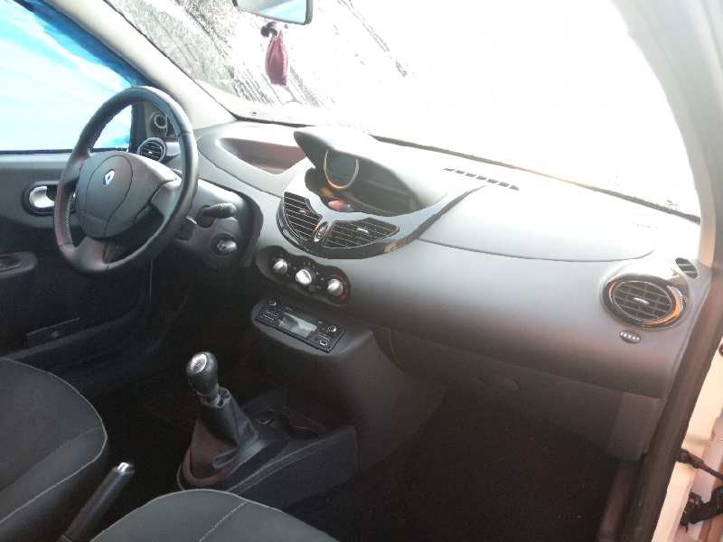 renault twingo del año 2014