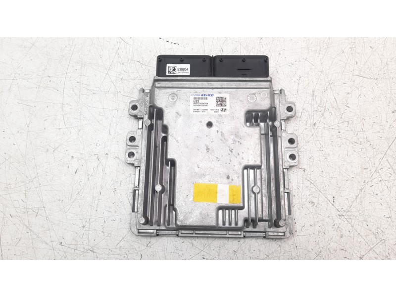 Recambio de centralita motor uce para hyundai tucson (nx) maxx 2wd referencia OEM IAM 391992U400  