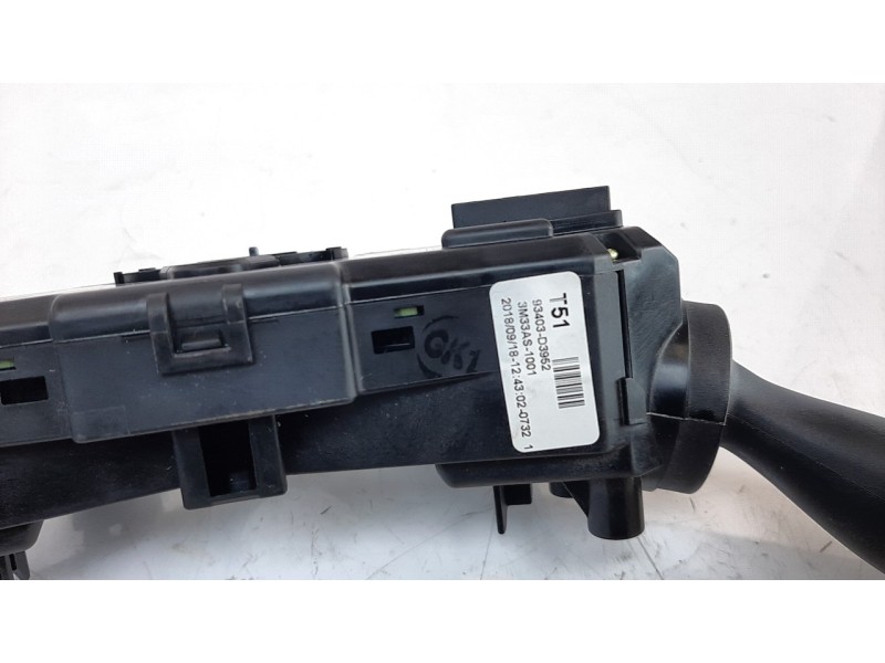 Recambio de mando multifuncion para hyundai tucson 1.6 cat referencia OEM IAM 93403D3952  