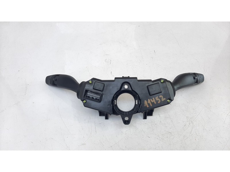 Recambio de mando multifuncion para hyundai tucson 1.6 cat referencia OEM IAM 93403D3952  