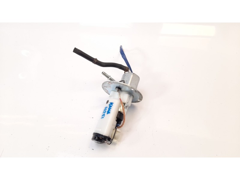 Recambio de bomba combustible para kawasaki z 750 / z 1000 z 750 referencia OEM IAM 490400018  