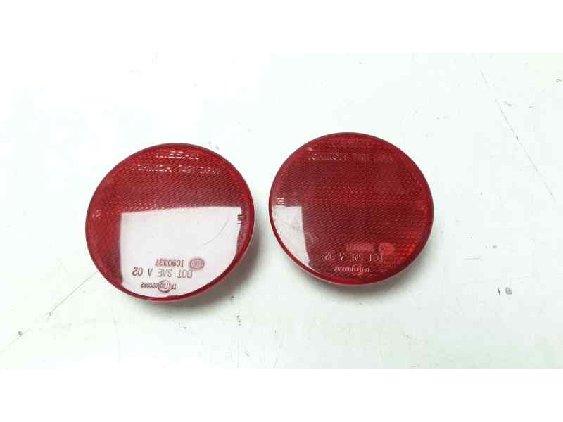 Recambio de piloto trasero central para nissan x-trail (t31) le referencia OEM IAM   