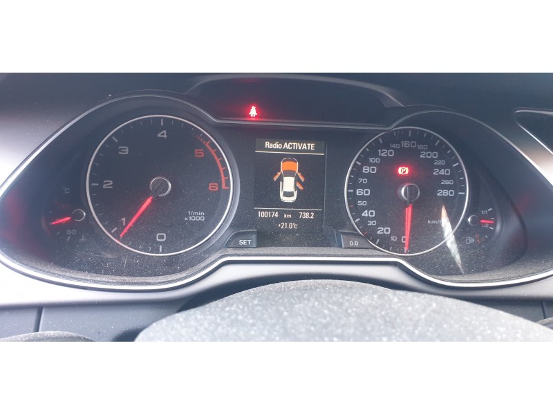 Recambio de cuadro instrumentos para audi a4 ber. (b8) 2.0 16v tdi referencia OEM IAM 8K0920932  