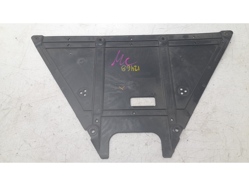 Recambio de cubrecarter para bmw 4 gran coupe (g26) edrive40 referencia OEM IAM 51758738054  