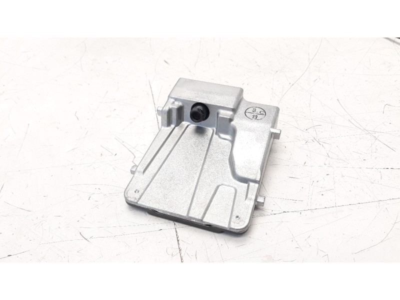 Recambio de modulo electronico para toyota corolla (e21) referencia OEM IAM 8646C12010 0365007974 