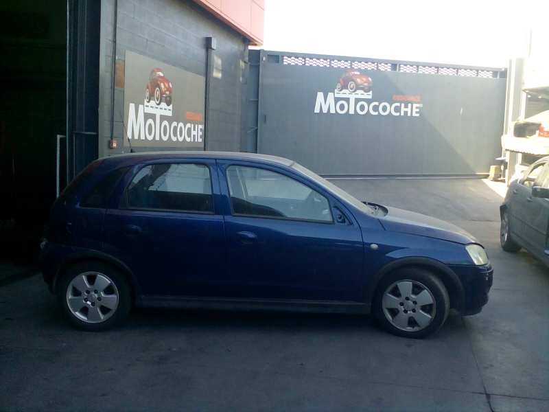 opel corsa c del año 2003