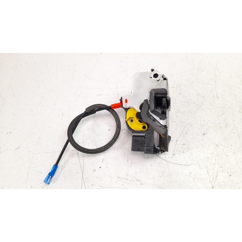Recambio de cerradura puerta delantera izquierda para opel zafira tourer 1.4 16v turbo cat (a 14 net / luj) referencia OEM IAM 1
