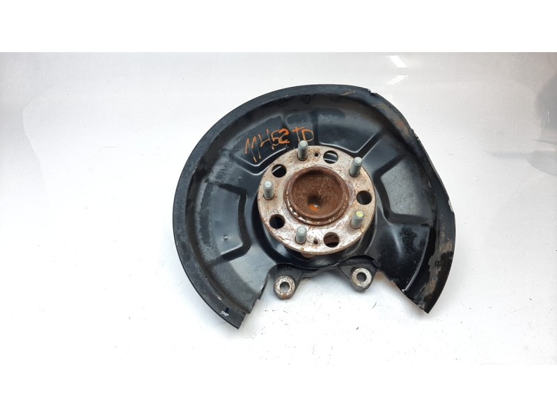 Recambio de mangueta trasera derecha para hyundai tucson 1.6 cat referencia OEM IAM 52720D7000  