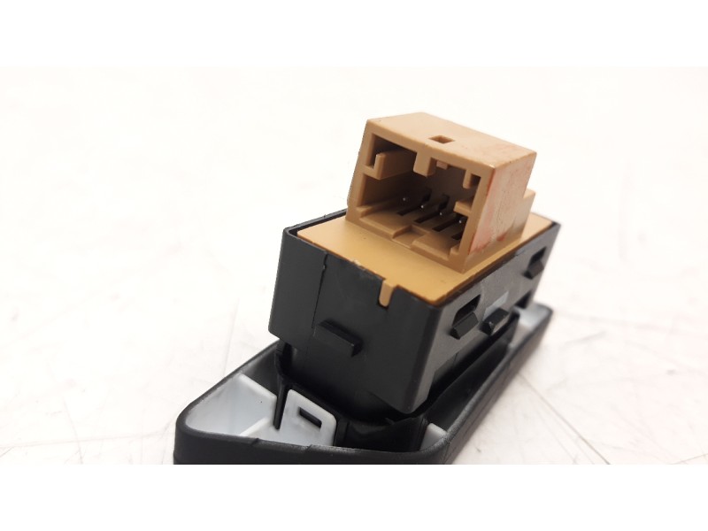 Recambio de interruptor para audi a4 berlina (8wc) 35 tdi s line referencia OEM IAM 8W1962108  