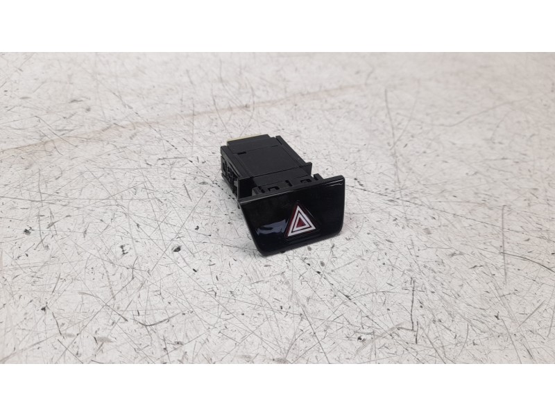 Recambio de warning para hyundai tucson (nx) maxx 2wd referencia OEM IAM 93790N7000  