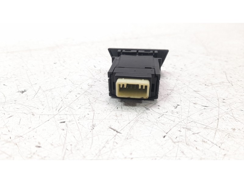 Recambio de warning para hyundai tucson (nx) maxx 2wd referencia OEM IAM 93790N7000  