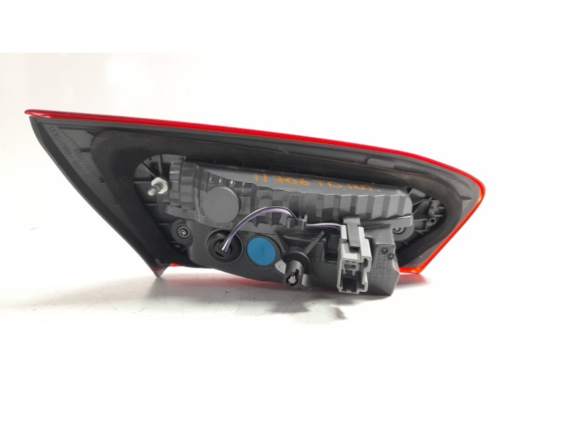 Recambio de piloto trasero derecho interior para ford focus 1.0 ecoboost cat referencia OEM IAM   
