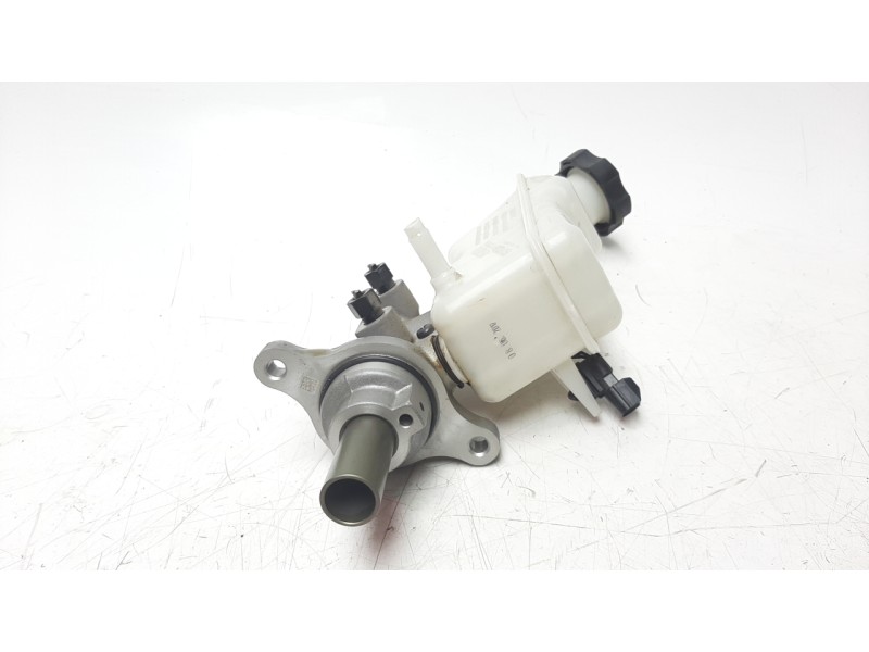 Recambio de bomba freno para hyundai tucson 1.6 cat referencia OEM IAM 58510D7100  