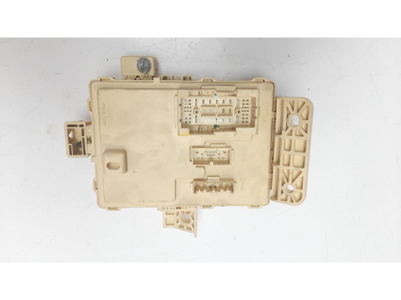 Recambio de caja reles / fusibles para hyundai tucson 1.6 cat referencia OEM IAM 91950D3510  
