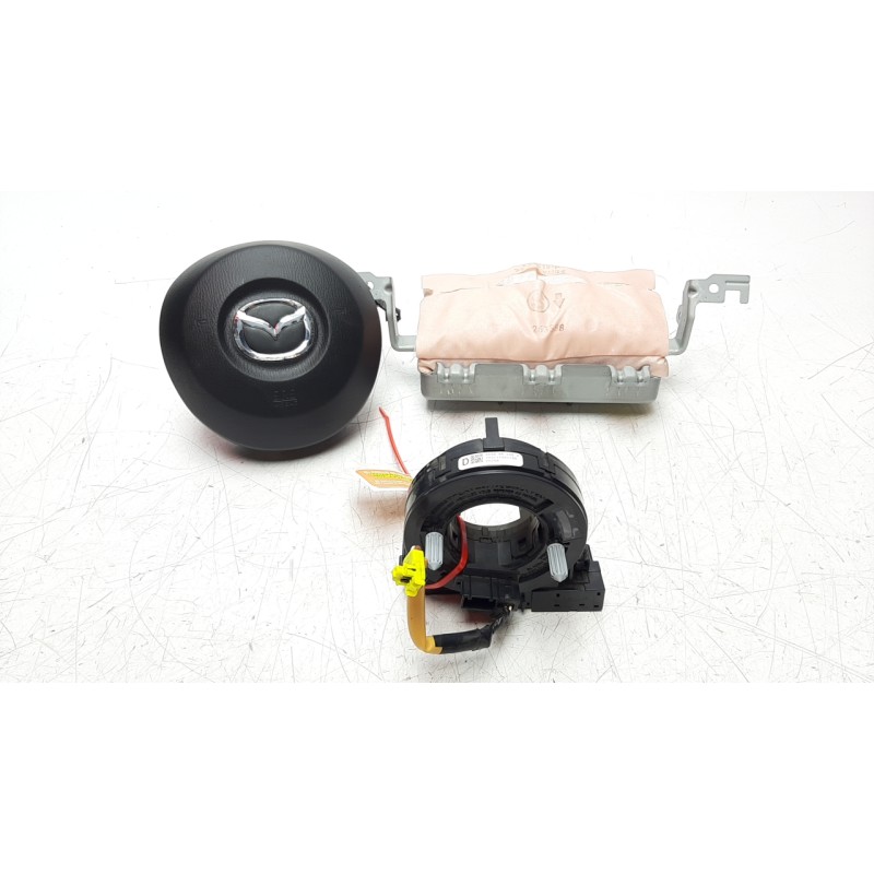 Recambio de airbag delantero izquierdo para mazda 3 lim. () 2.2 turbodiesel cat referencia OEM IAM 0080P1110022 0589P1000235 KD4