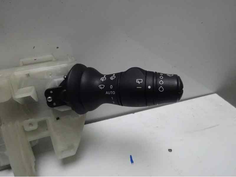 Recambio de mando multifuncion para renault megane iii berlina 5 p style referencia OEM IAM   