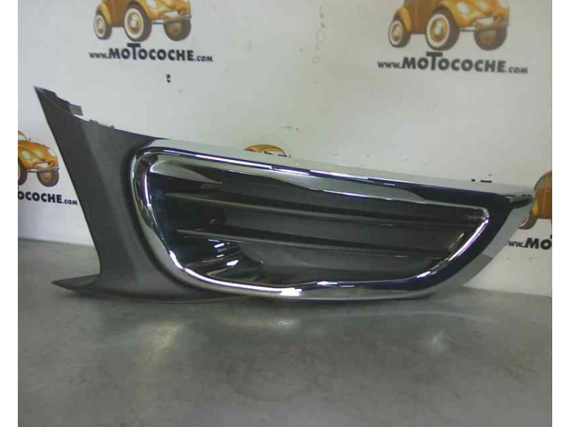 Recambio de rejilla paragolpes delantero para citroen c3 picasso referencia OEM IAM 742255  CI7052122