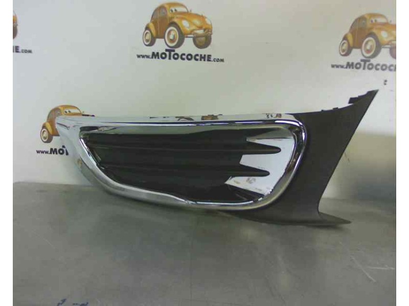 Recambio de rejilla paragolpes delantero para citroen c3 picasso referencia OEM IAM 742255  CI7052122