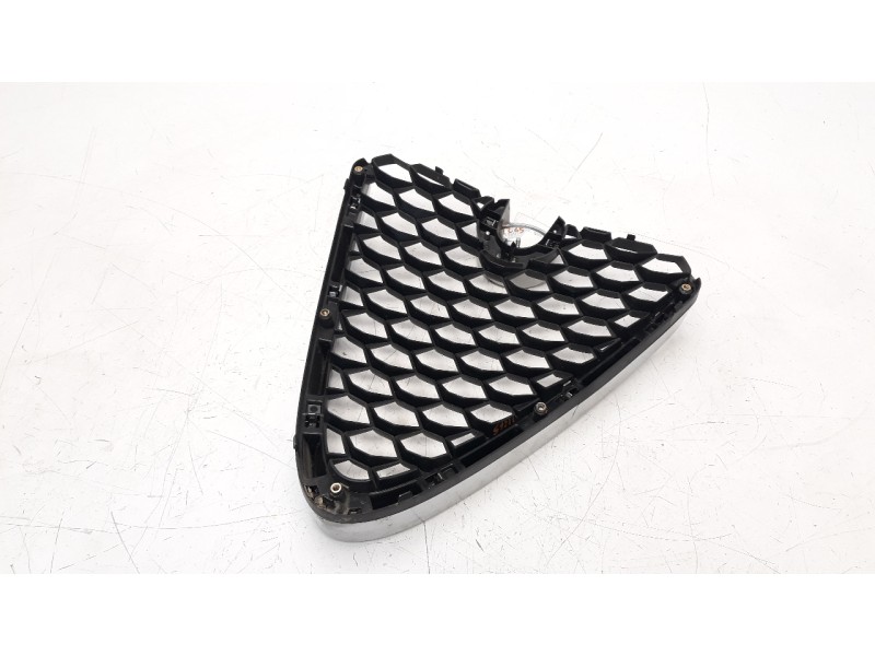 Recambio de rejilla delantera para alfa romeo giulia (952) 2.2 jtdm cat referencia OEM IAM 156110134  