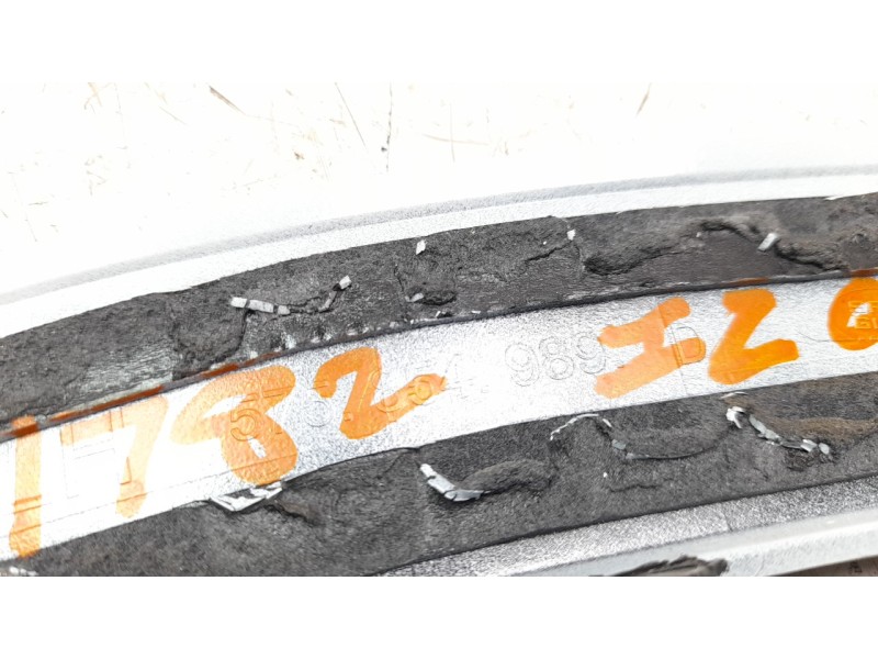Recambio de aletin trasero izquierdo para seat ateca (khp) fr referencia OEM IAM 575854989D  