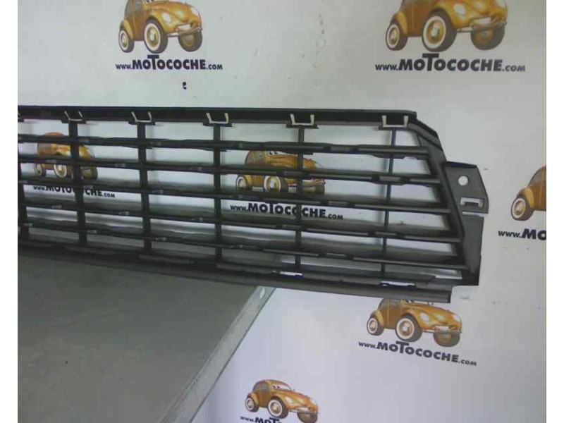 Recambio de rejilla paragolpes delantero para citroen c3 picasso referencia OEM IAM 742257 107074605 CI7052120