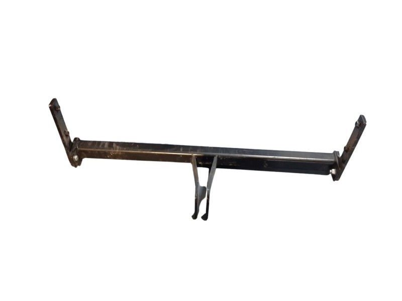 Recambio de refuerzo paragolpes trasero para hyundai tucson 1.6 cat referencia OEM IAM SOPORTEREMOLQUE  