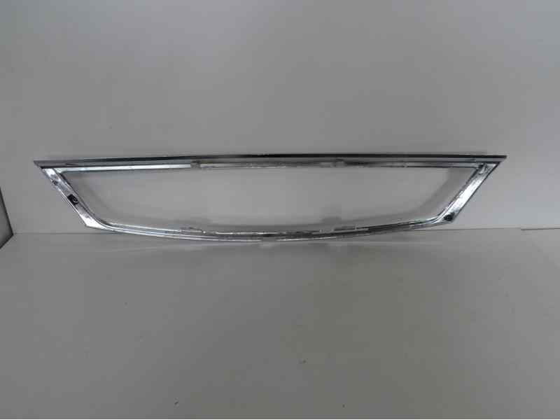 Recambio de rejilla delantera para ford mondeo berlina (ge) referencia OEM IAM 1323911 FD1092305 30400008