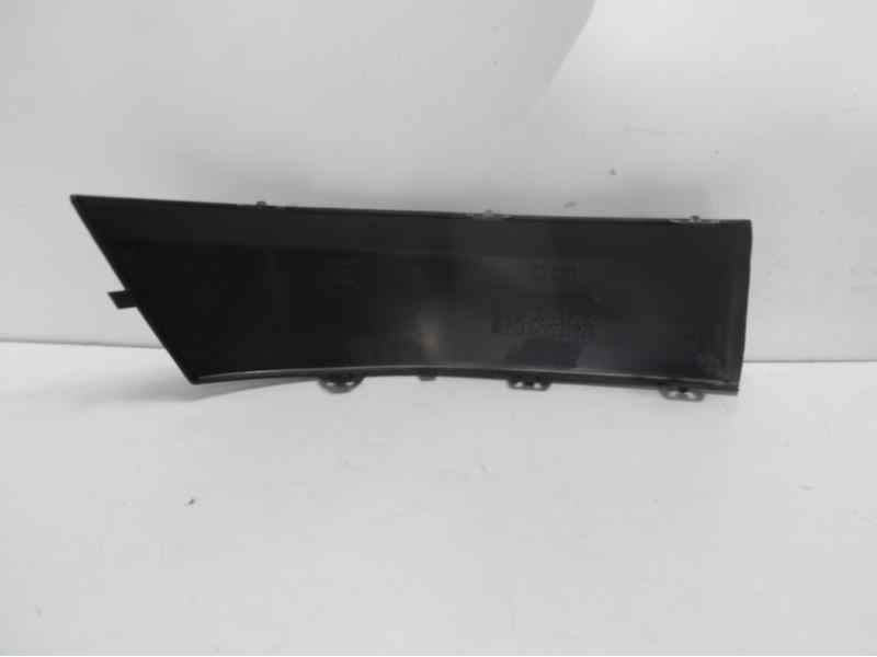 Recambio de molduras delanteras para renault clio ii fase ii (b/cb0) referencia OEM IAM 7701207085 107193602 RN3221244