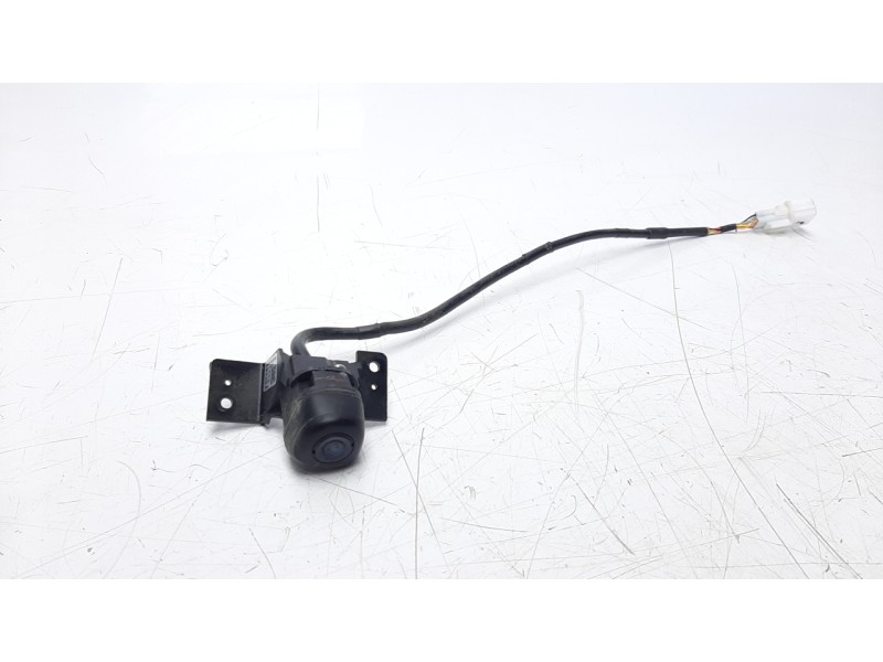 Recambio de maneta exterior porton para hyundai tucson 1.6 cat referencia OEM IAM 8737207010  
