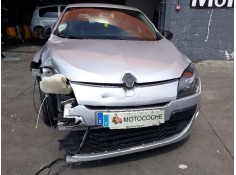 renault megane iii berlina 5 p del año 2011 2