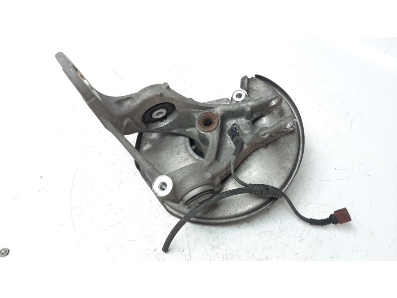 Recambio de mangueta trasera derecha para audi a4 ber. (b8) 2.0 16v tdi referencia OEM IAM 8K0505432AQ  