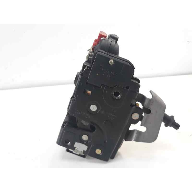Recambio de cerradura puerta trasera derecha para audi a4 berlina (8e) 1.9 tdi (96kw) referencia OEM IAM 4B0939160  