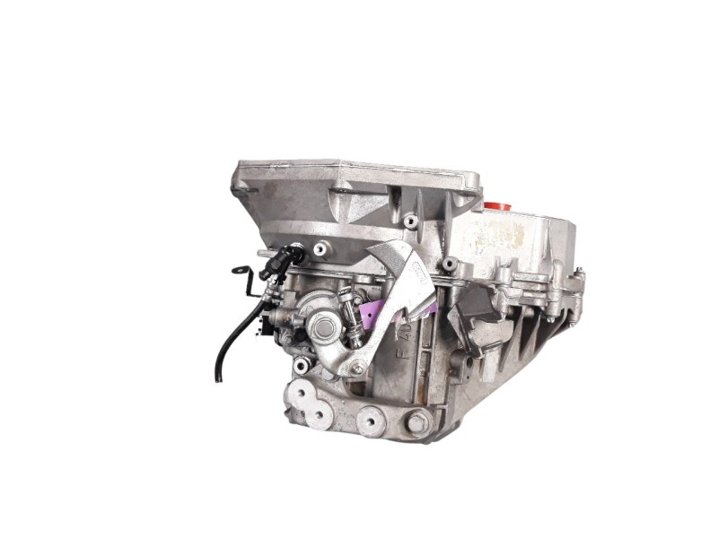 Recambio de caja cambios para opel insignia berlina 2.0 16v cdti referencia OEM IAM 95518589  