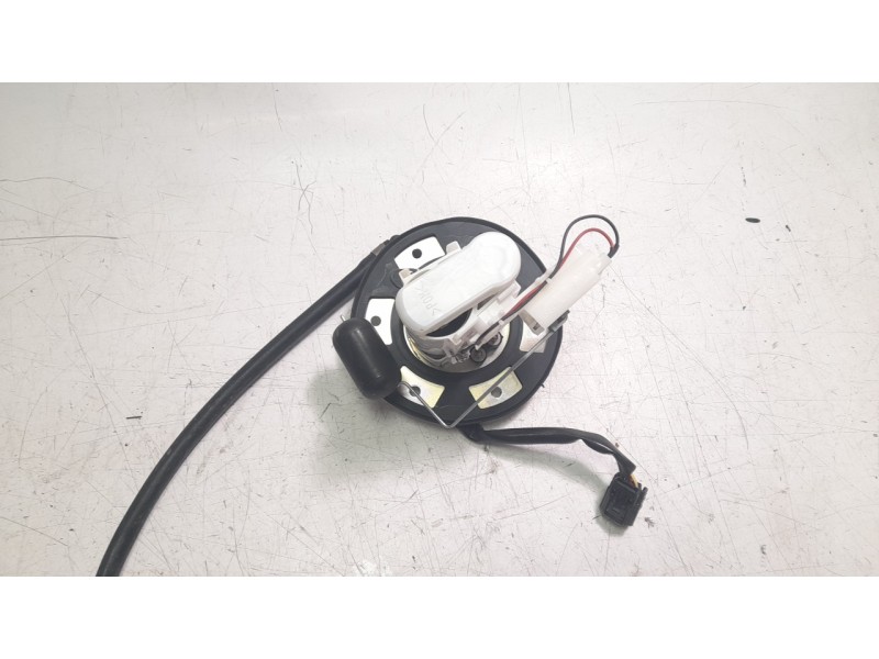 Recambio de bomba combustible para honda cb 500 xa referencia OEM IAM UCT35HU61G 16700MJWJ83 