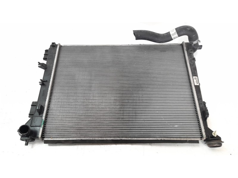 Recambio de radiador agua para hyundai tucson 1.6 cat referencia OEM IAM 25310D7500 550064 82012728