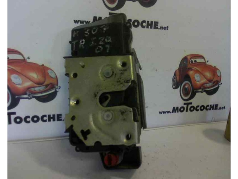 Recambio de cerradura puerta trasera izquierda para peugeot 307 break / sw (s1) sw referencia OEM IAM   7648