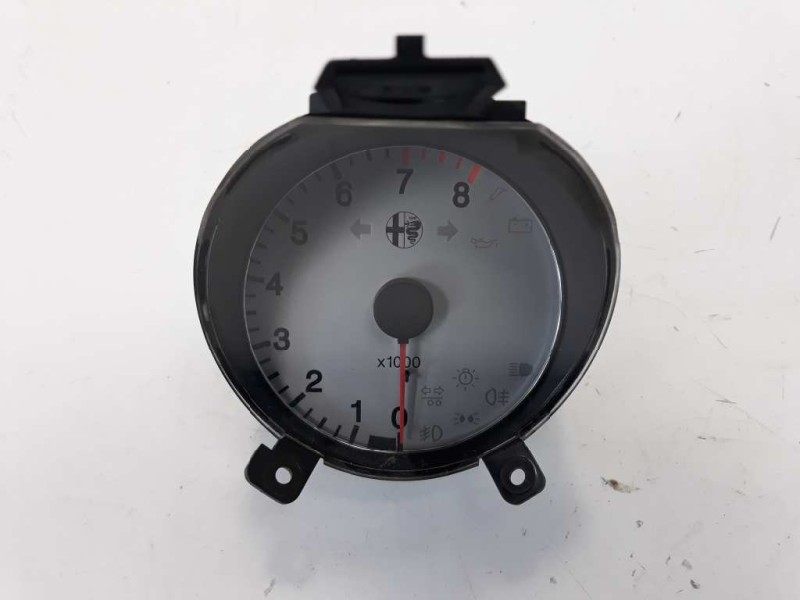 Recambio de cuadro instrumentos para alfa romeo 156 (116) 2.0 t.spark distinctive referencia OEM IAM 60658085  
