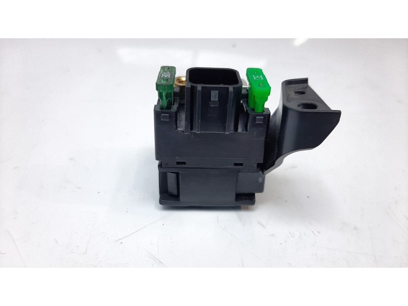 Recambio de caja reles / fusibles para ducati multistrada v2 referencia OEM IAM 39740081B  