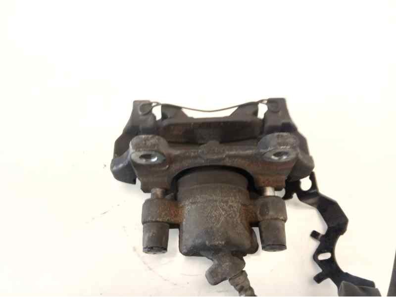 Recambio de pinza de freno delantera izquierda para renault clio iv dynamique referencia OEM IAM 410118579R  