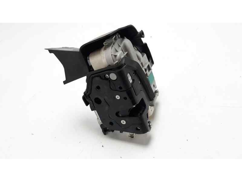 Recambio de cerradura puerta delantera izquierda para audi a3 sedán(8vs) attraction referencia OEM IAM 8X1837015A  EZCAU107