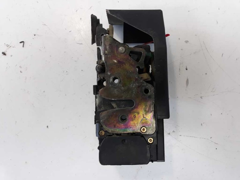 Recambio de cerradura puerta trasera derecha para alfa romeo 156 (116) 2.0 t.spark distinctive referencia OEM IAM 0060692263  