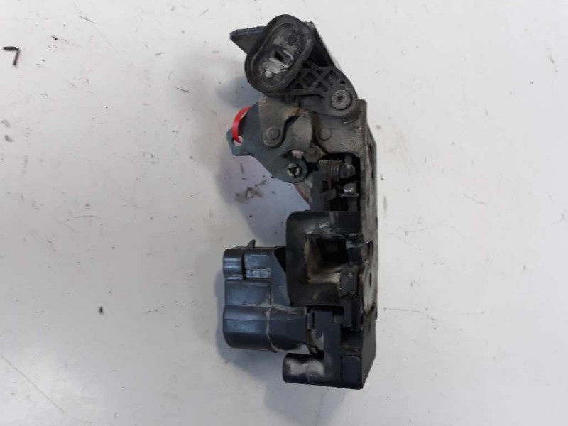 Recambio de cerradura puerta trasera derecha para alfa romeo 156 (116) 2.0 t.spark distinctive referencia OEM IAM 0060692263  